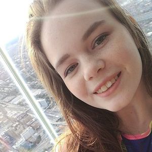 Meet your Posher, Cassie